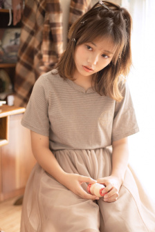 劳拉